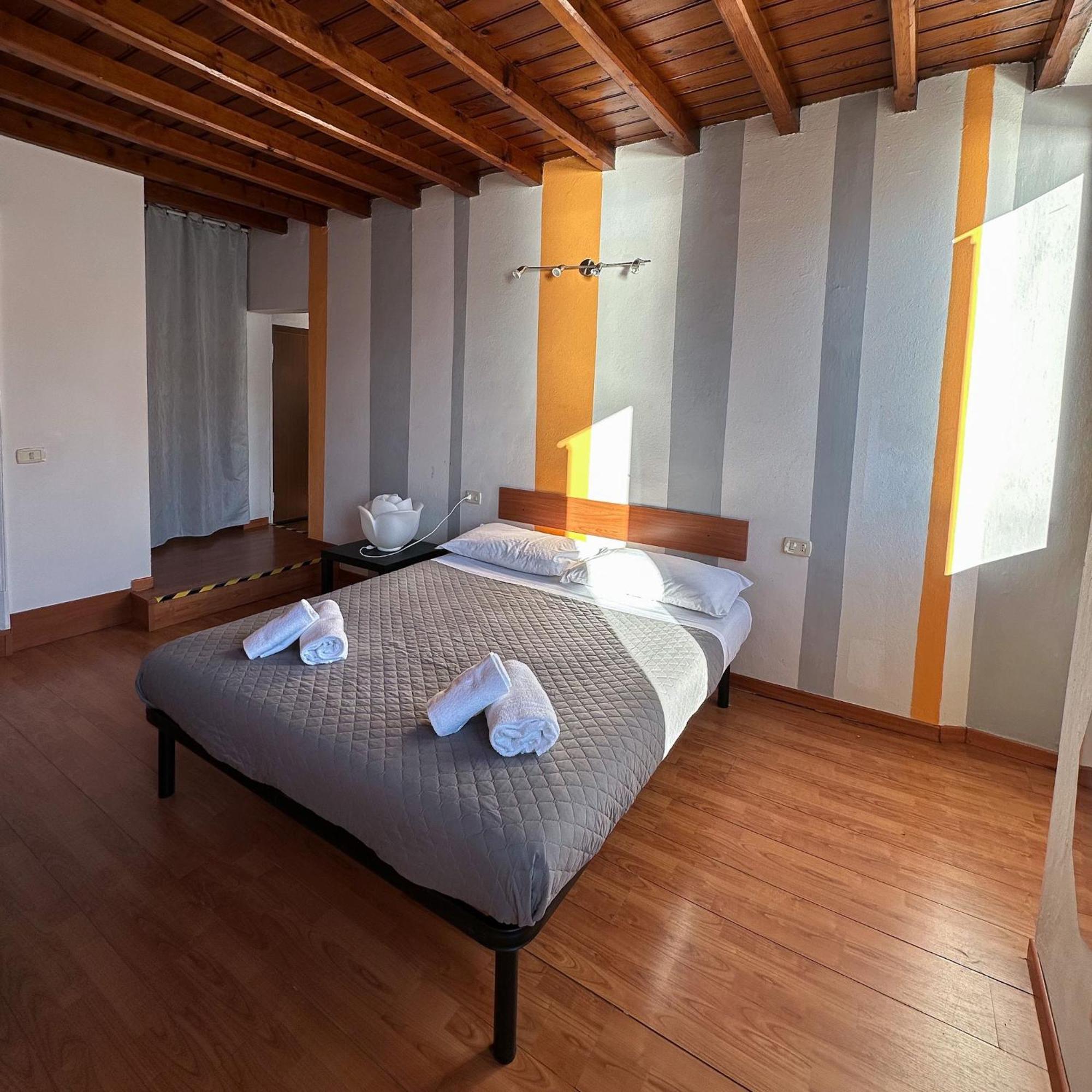 Renzo E Lucia Lake View Apartment Oliveto Lario Kültér fotó