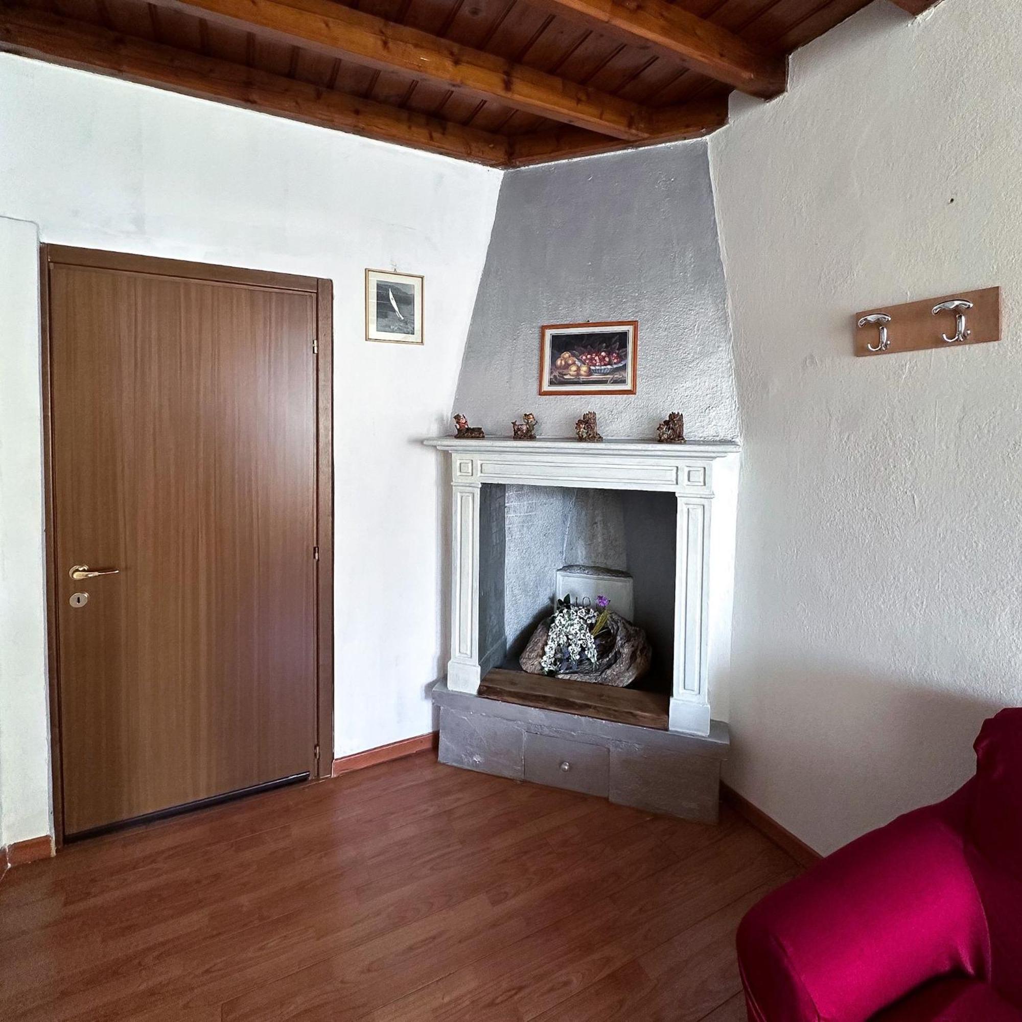 Renzo E Lucia Lake View Apartment Oliveto Lario Kültér fotó